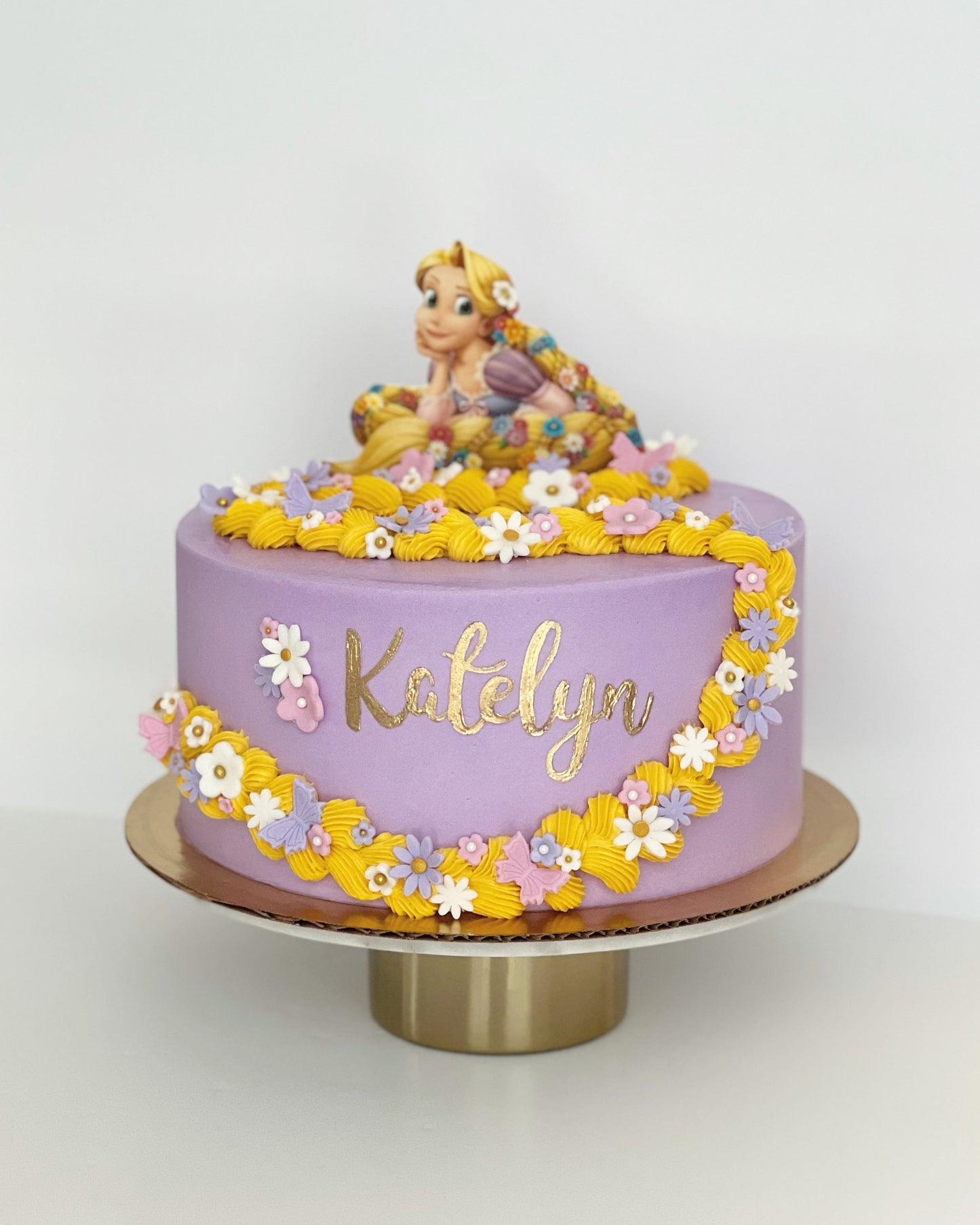 Custom Cakes