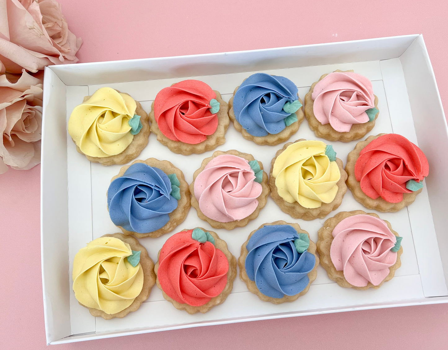 Mother's Day Mini Buttercream Floral Cookies