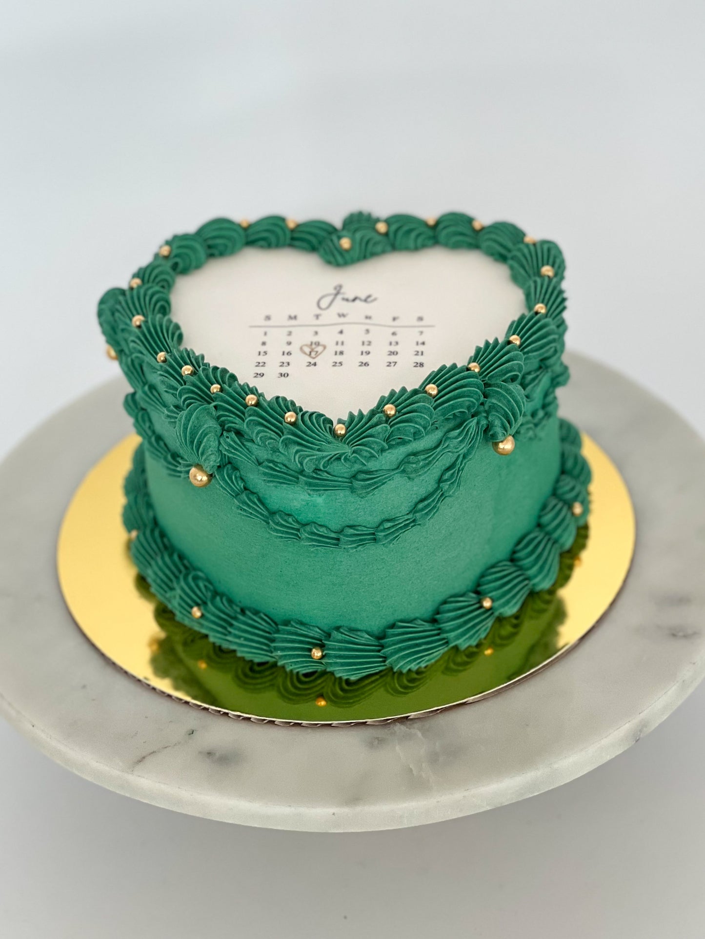 Vintage Heart Cake