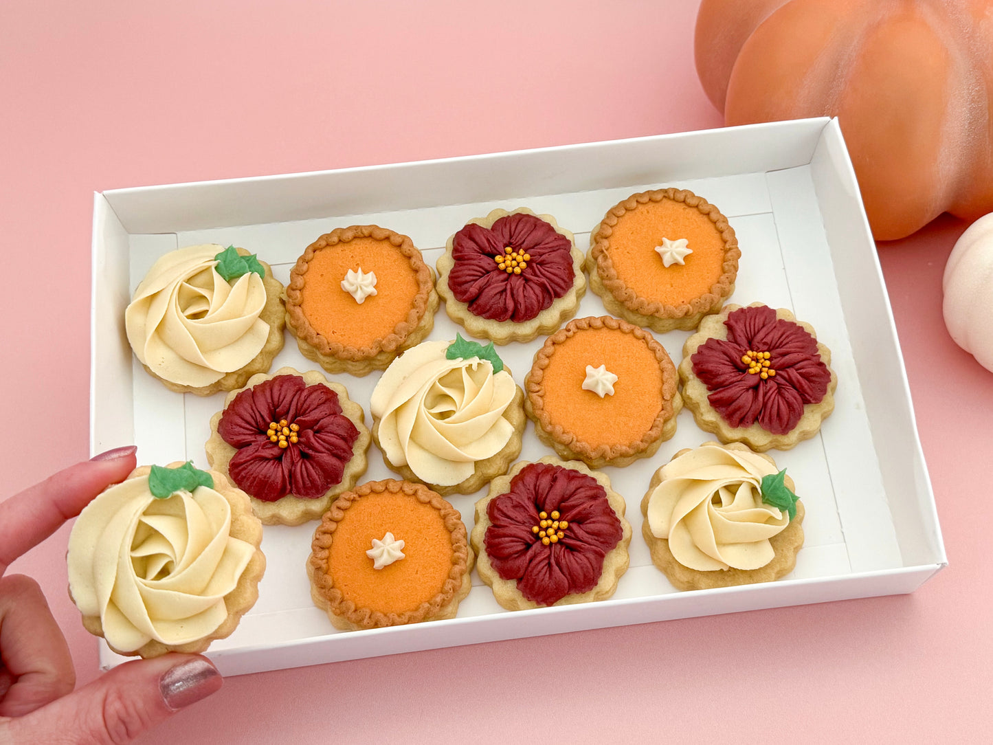 Thanksgiving Decorated Mini Buttercream Cookies