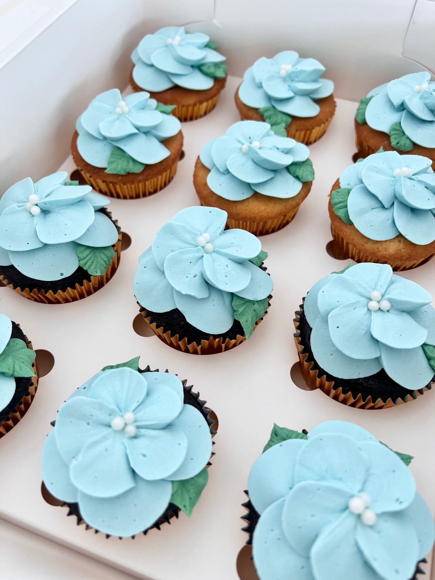 Buttercream Floral Cupcakes