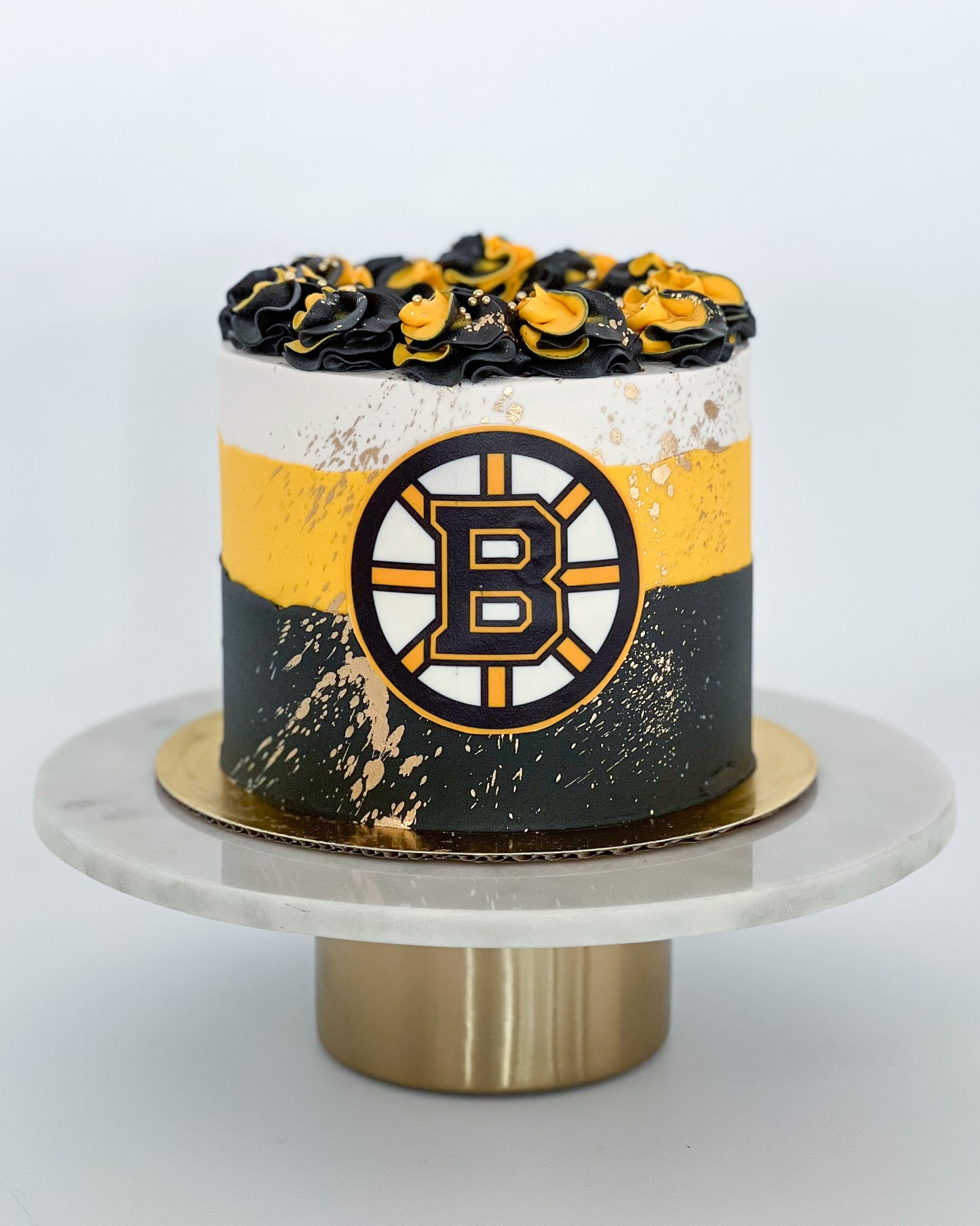 Deluxe Sports Fan Cake