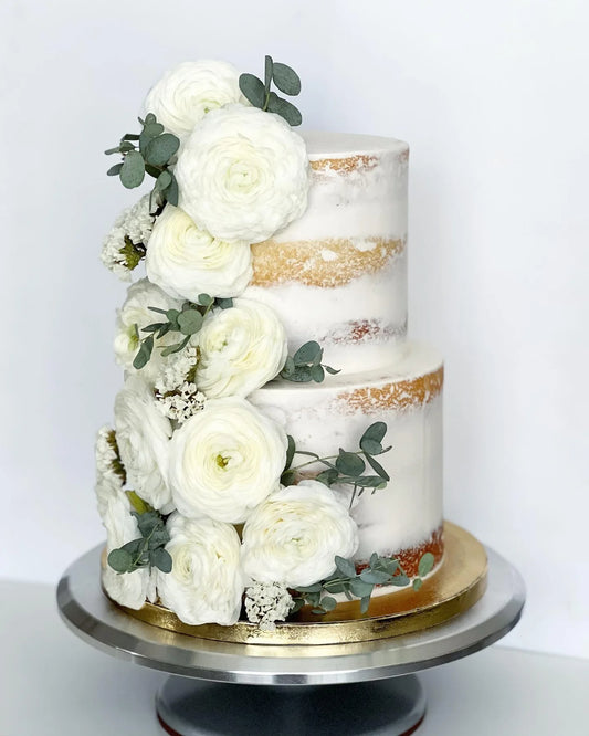 Gold Leaf Cake  Gold leaf cakes, Gold wedding cake, Wedding cakes