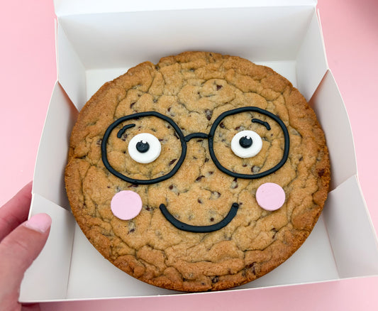 Smart Cookie Chocolate Chip Cookie Cake (~8 servings)