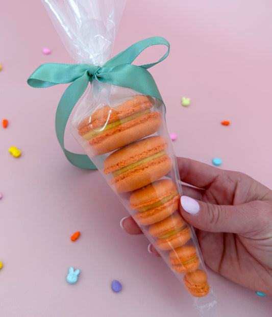 Macaron Carrot Treat Bag